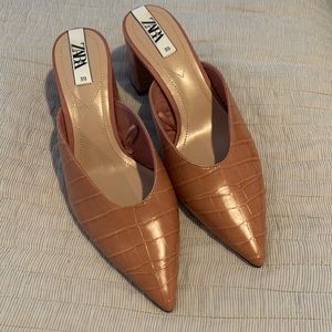 Zara pointy toe pumps never worn size 39